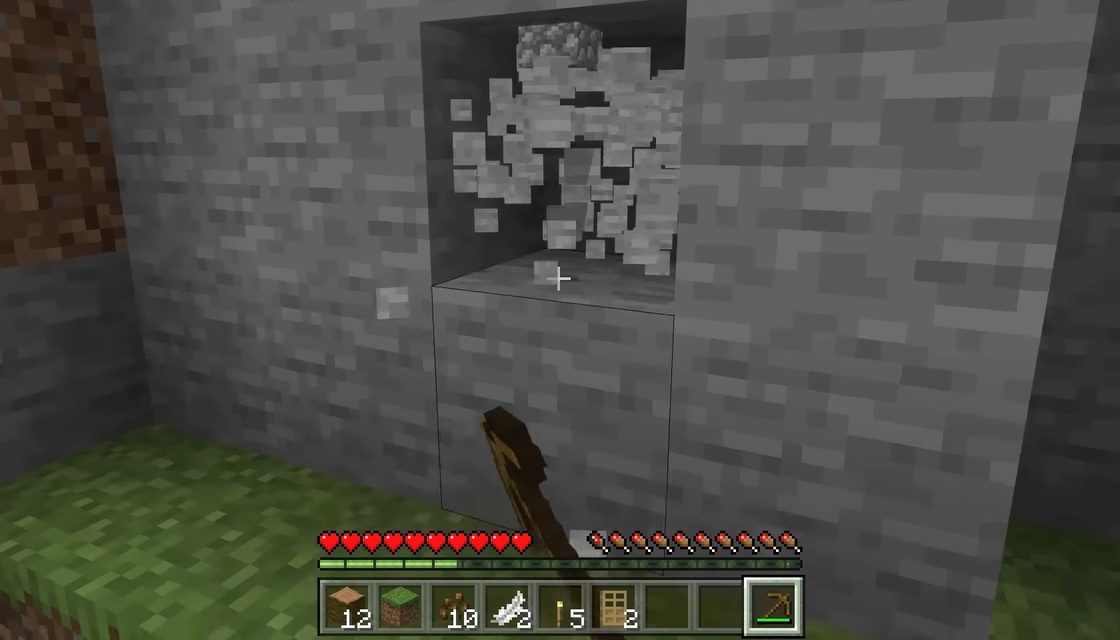 Minecraft Enchanting Guide: Best Enchantments for Every Tool